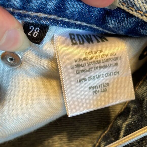 Edwin Cai Short Acid Wash 28 - Picture 8 of 9